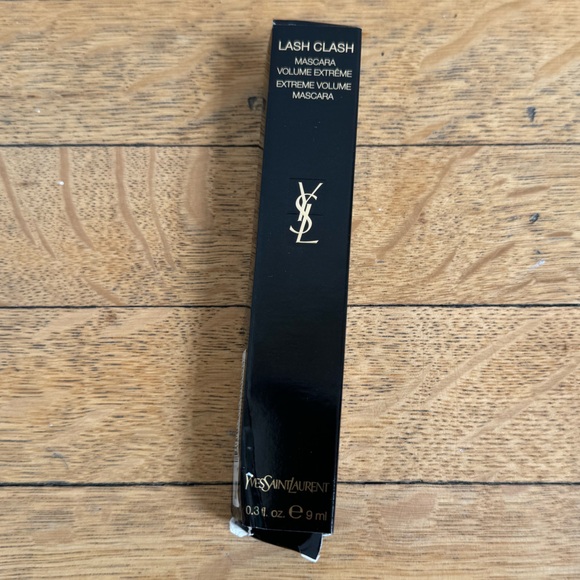 YSL lash clash mascara in black noir - Picture 2 of 3